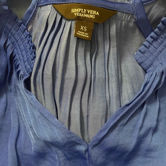 SLEEVELESS V-NECK SIMPLY VERA VERAWANG XS BLOUSE GORGEOUS BLUE GATHERING ACCENTS - Picture 13 of 13